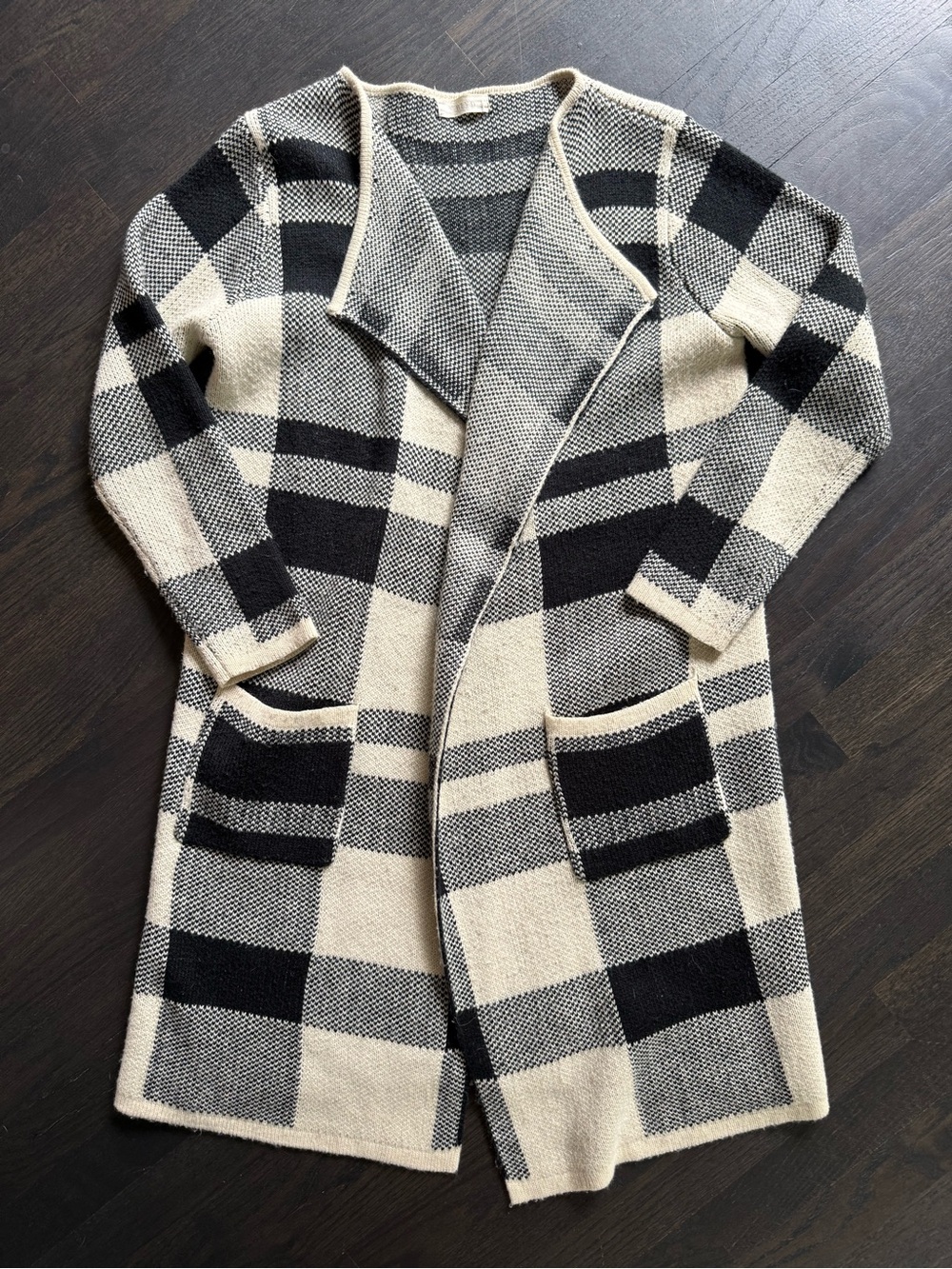 BLVD Buffalo plaid longline open sweater cardigan S/M